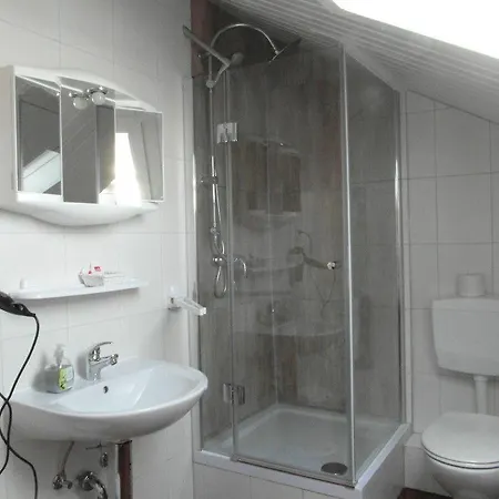 Landgasthaus Rosenhof 3*